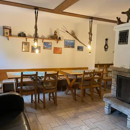 Bikehuette Rehnhaeusl * Geising