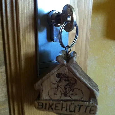Holiday home Bikehuette Rehnhaeusl *
